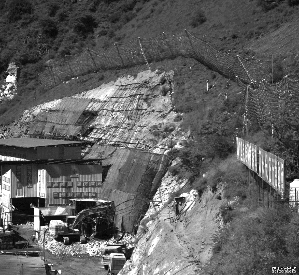 某施工項目駐地邊坡自動化變形監測